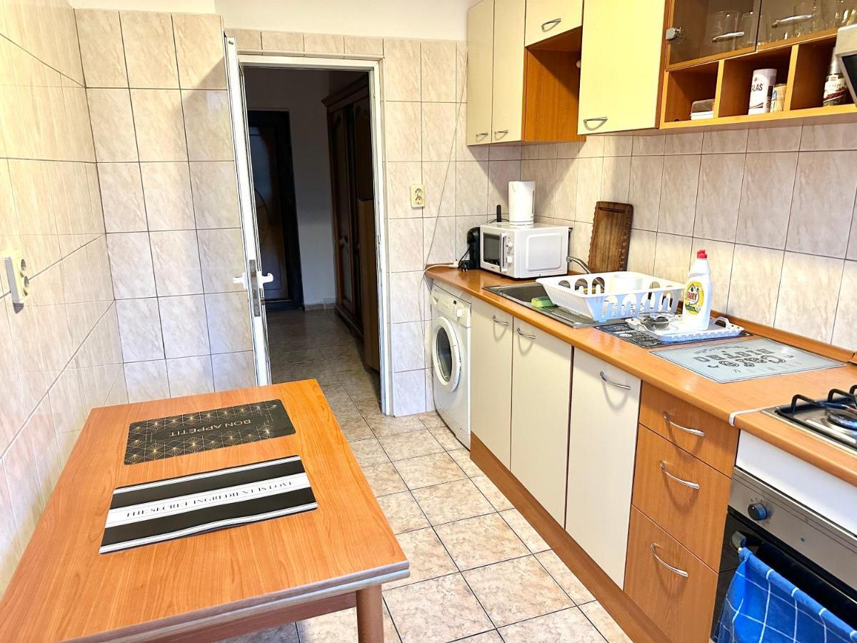 Vintage Bucharest Apartment 외부 사진